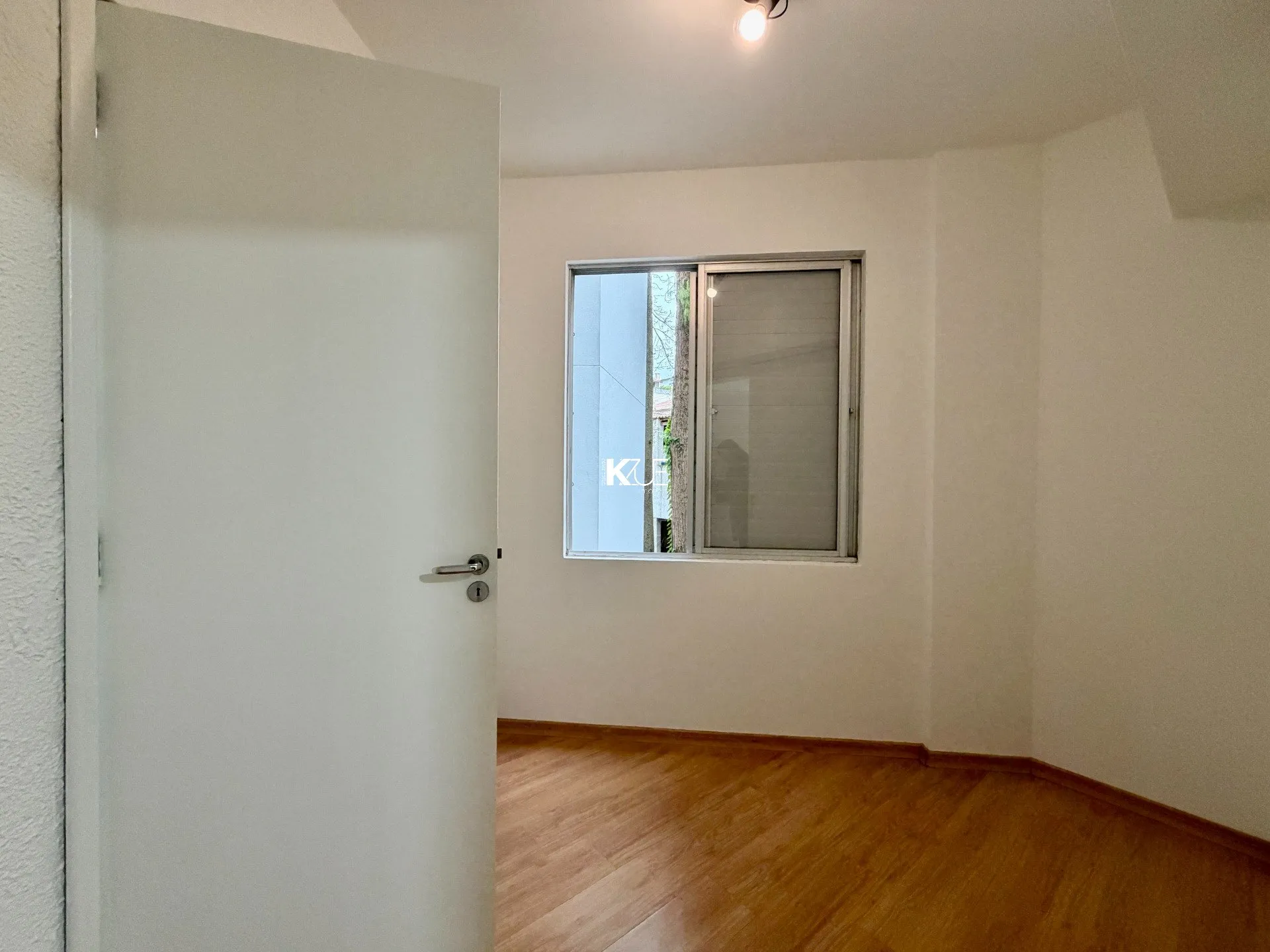 2-bedroom apartment with a home office in Florianópolis — photo 13