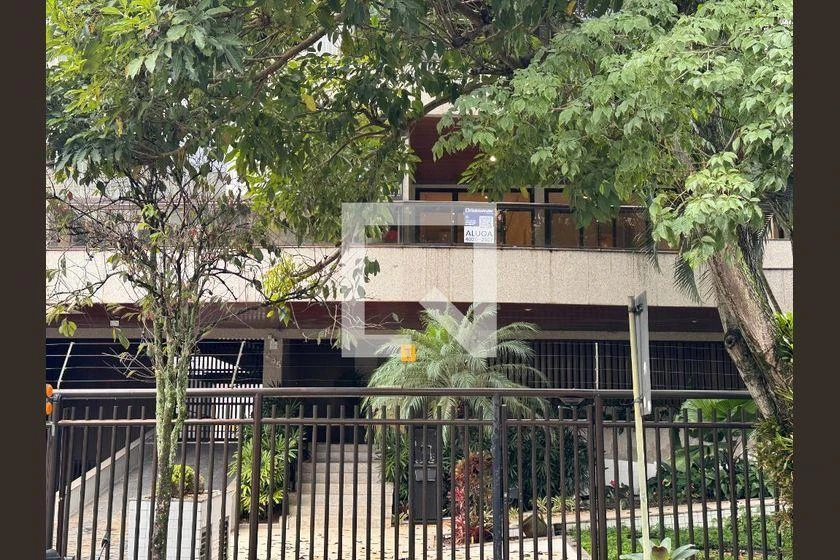 Apartamento de 3 quartos com armários planejados e varanda — photo 36