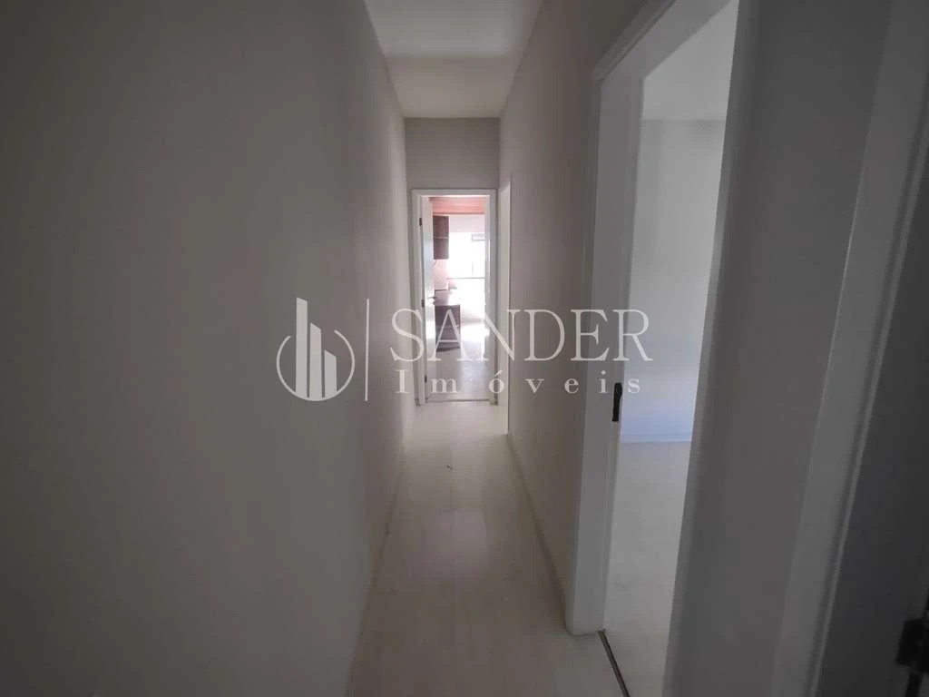 Penthouse with 4 bedrooms and 180 m² with terrace — photo 21