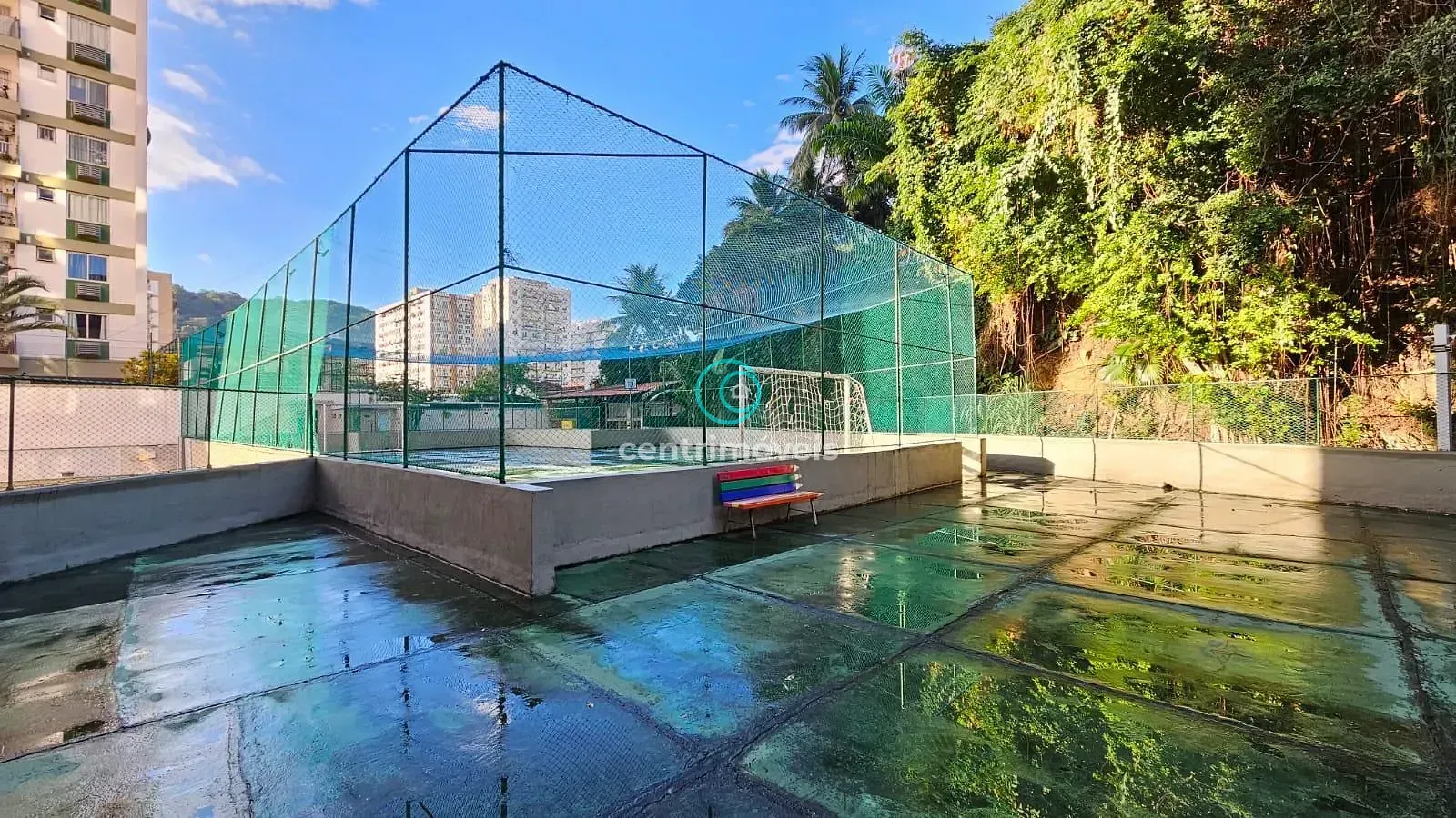 2-bedroom apartment with pool in the building — photo 34