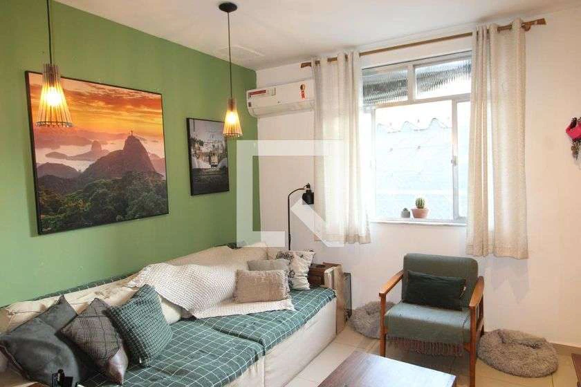 Apartamento de 2 quartos com suíte e cozinha fechada — photo 2