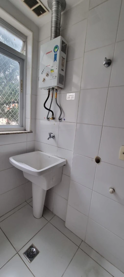 2-bedroom apartment with 1 en-suite bathroom and parking — photo 7