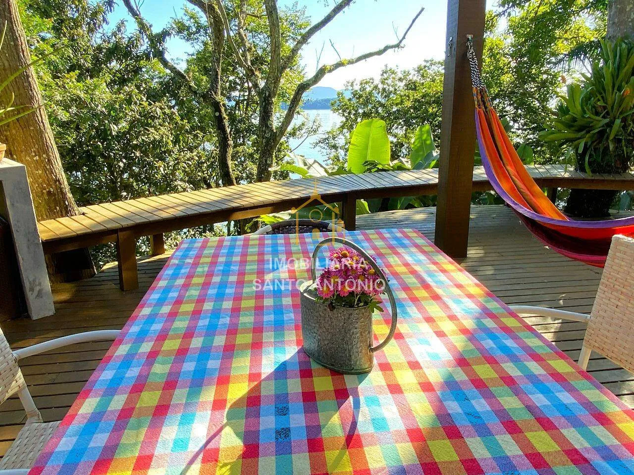 Furnished house with 2 en-suites and private BBQ — photo 11