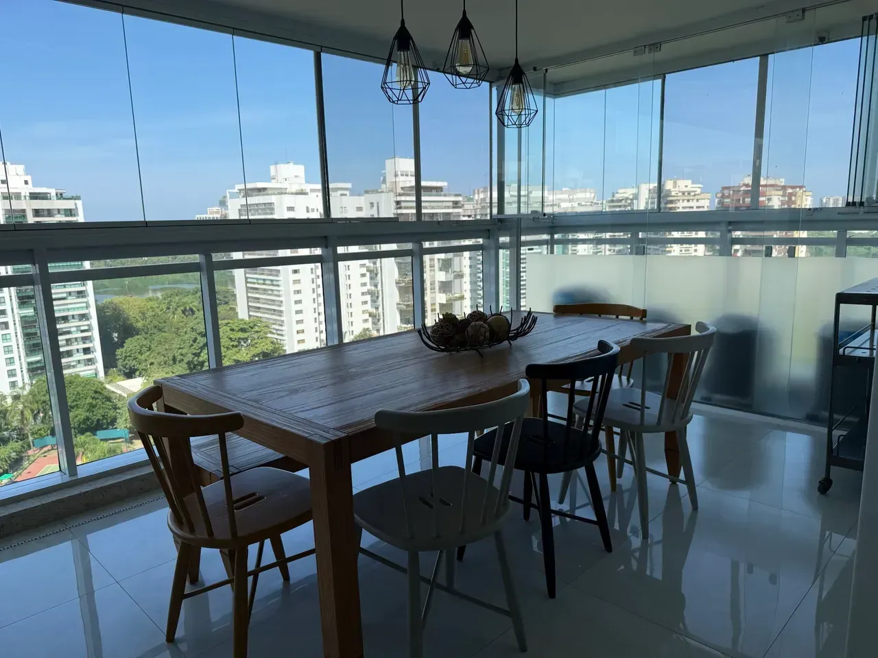 Apartamento mobiliado com 3 quartos e varanda — photo 15