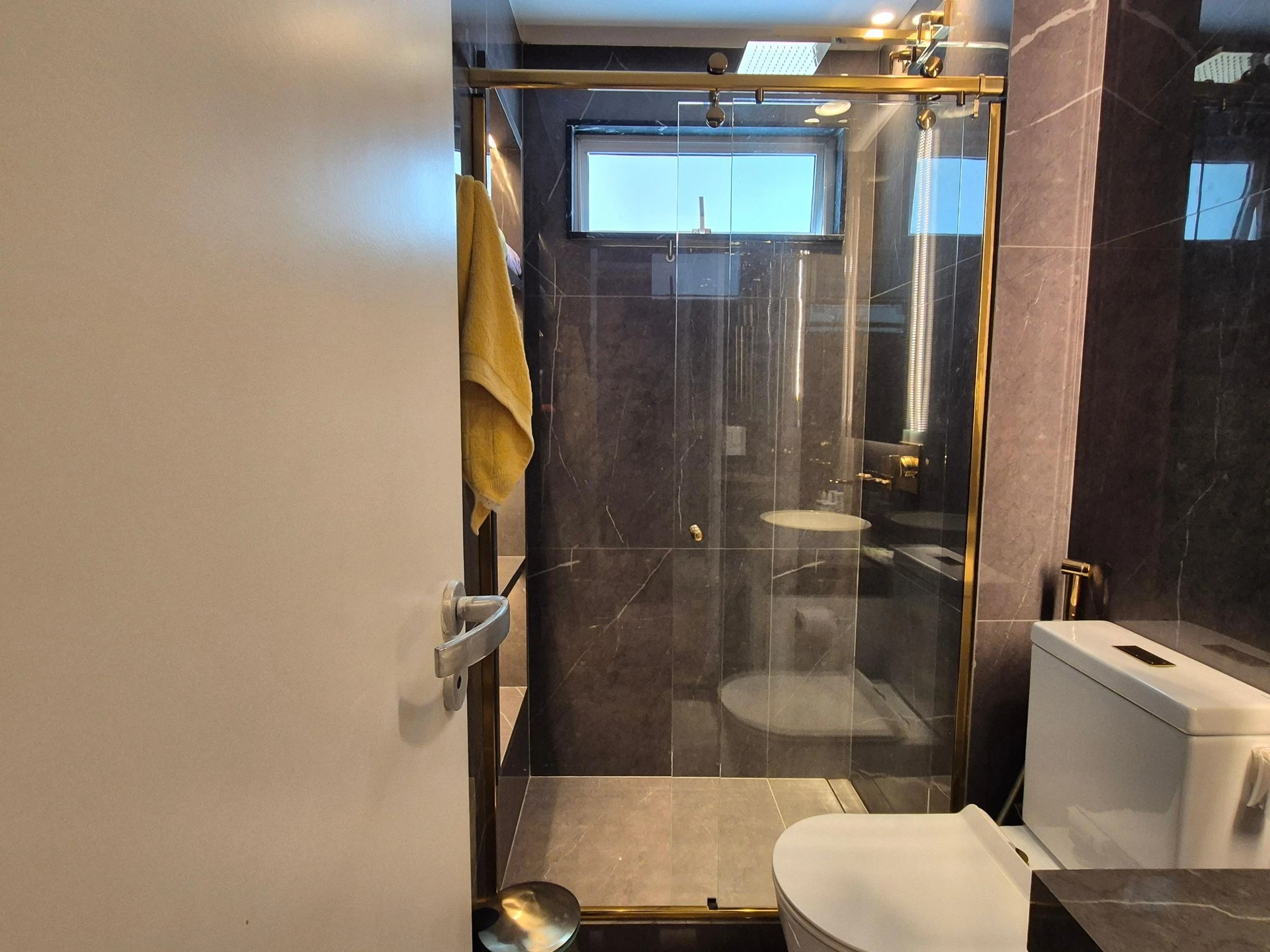 Casa de 373 m² com piscina privativa e lava-louças — photo 84