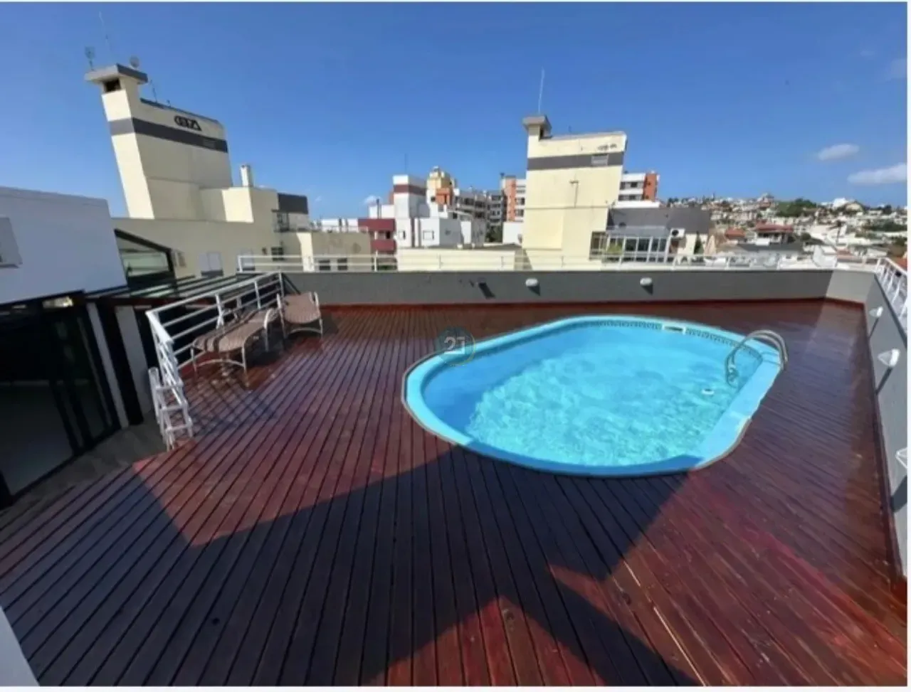 Furnished 3-bedroom penthouse with 485 m² — photo 7