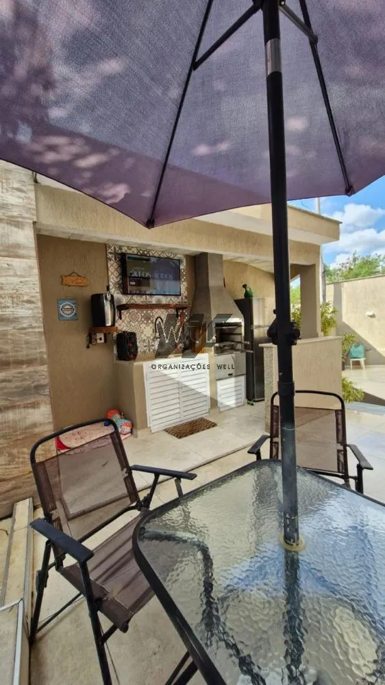 House with 3 bedrooms and an open-plan gas kitchen — photo 9