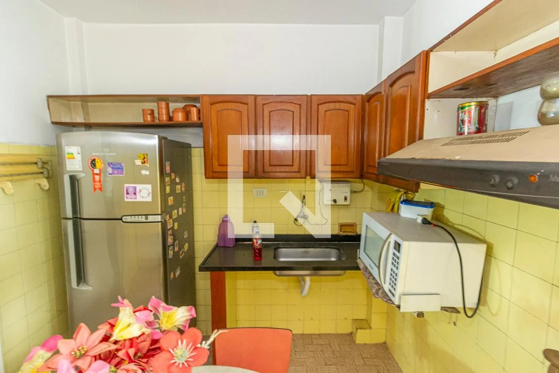 Furnished 3-bedroom apartment with BBQ area — photo 20