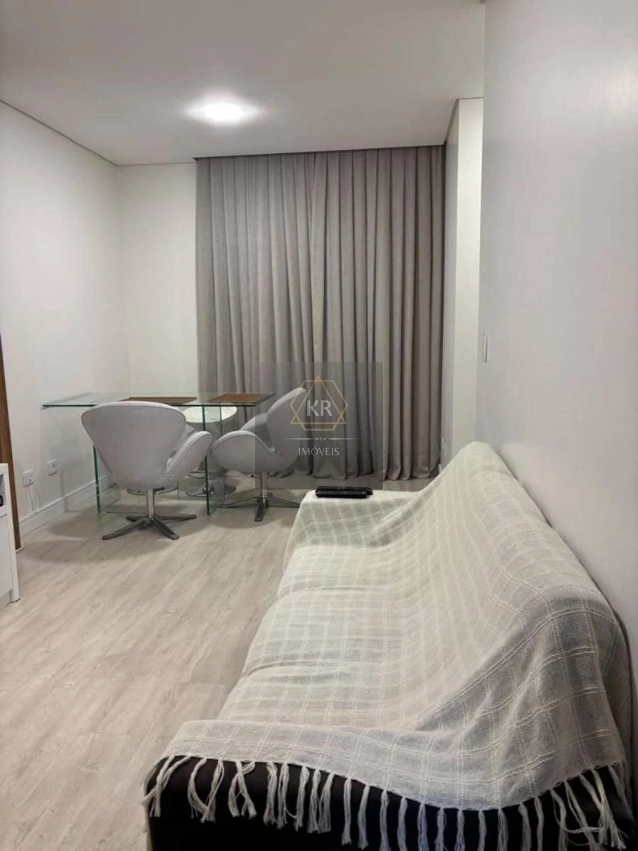 Glass-enclosed balcony in a 2-bedroom apartment, 60 m² — photo 15