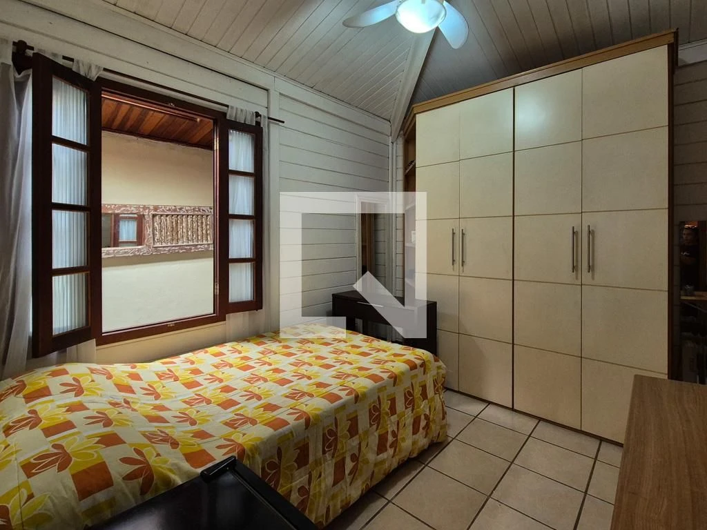 Casa mobiliada com 3 quartos e jardim privativo — photo 36