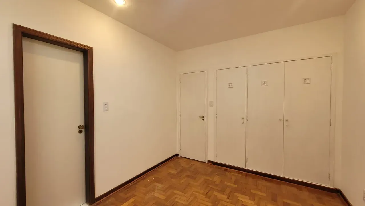 Apartment with 3 bedrooms and a closed gas kitchen — photo 10