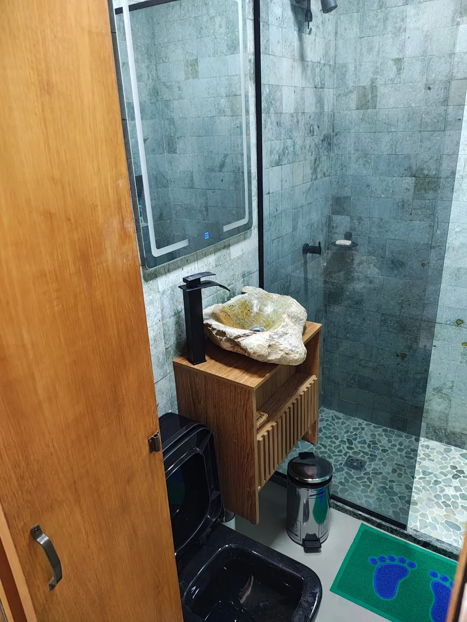 Apartamento de 1 quarto com varanda e 1 banheiro — photo 9