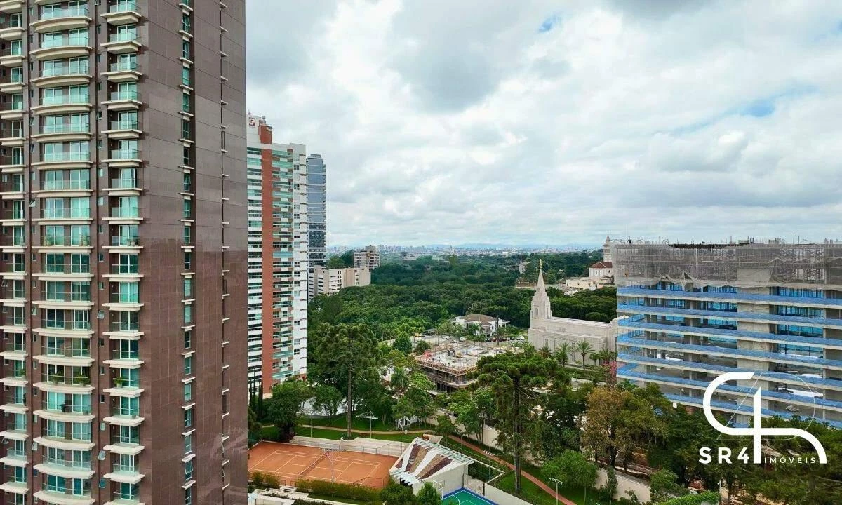 Furnished 186 m² apartment with 4 bedrooms and 2 en-suites — photo 24
