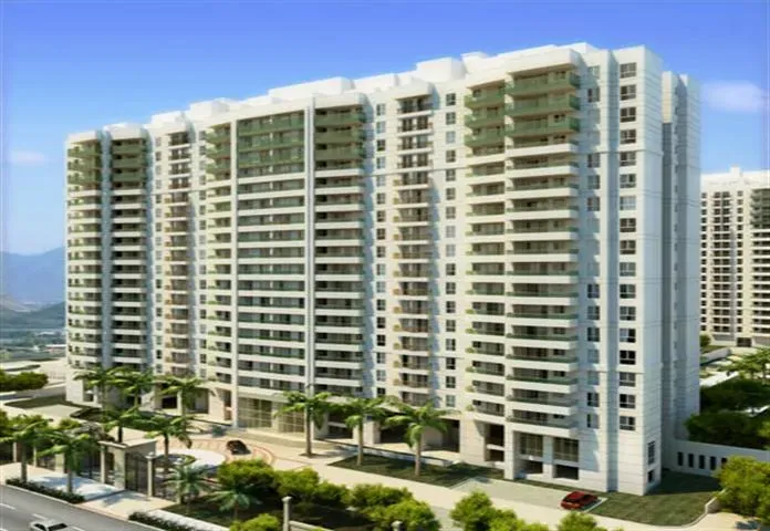 4-bedroom apartment with a grill on the balcony — photo 22