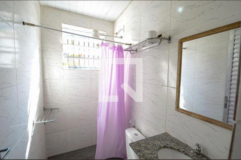 Rental house with 8 bedrooms and 8 bathrooms — photo 17