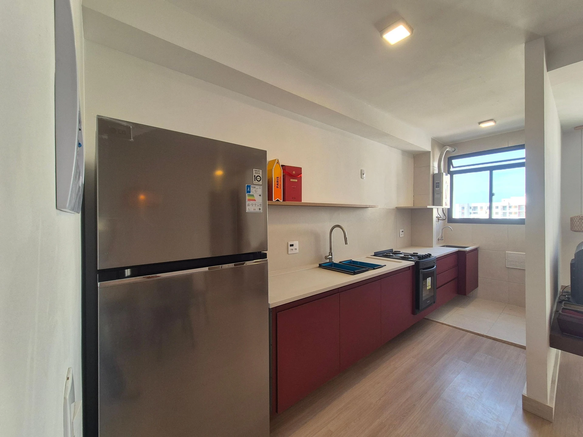 Apartamento mobiliado de 2 quartos em condomínio com piscina — photo 5