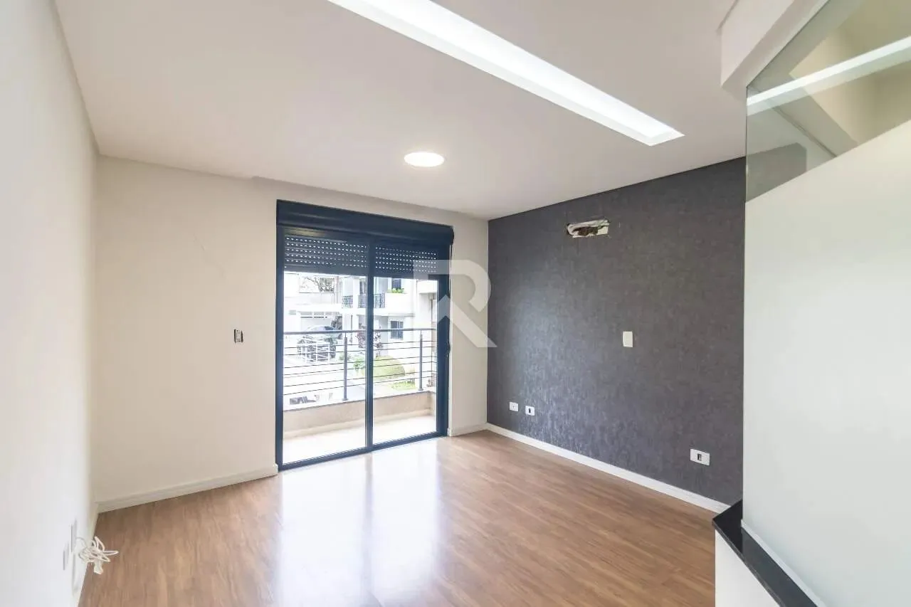 House with 5 bedrooms and 3 parking spaces — photo 17