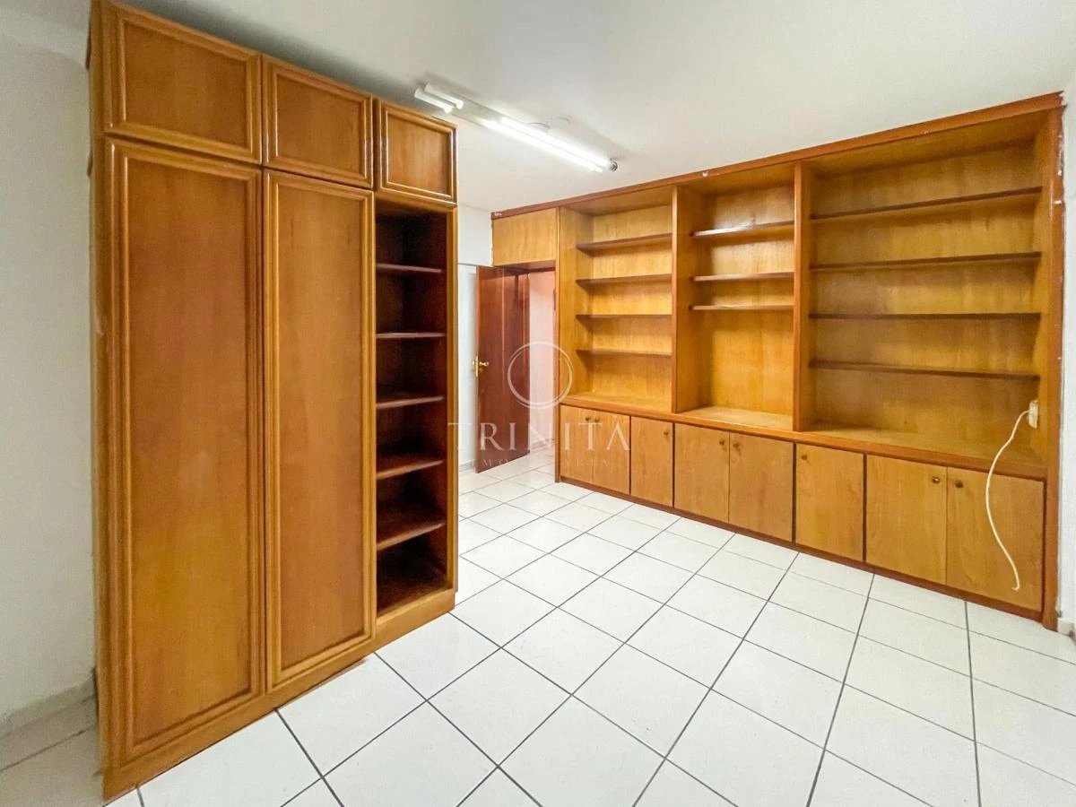 House for rent with 4 bedrooms and 5 bathrooms — photo 32
