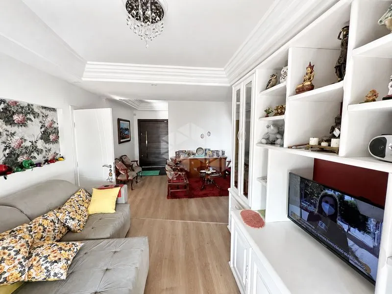 Furnished house, 350 m², with a water view — photo 15