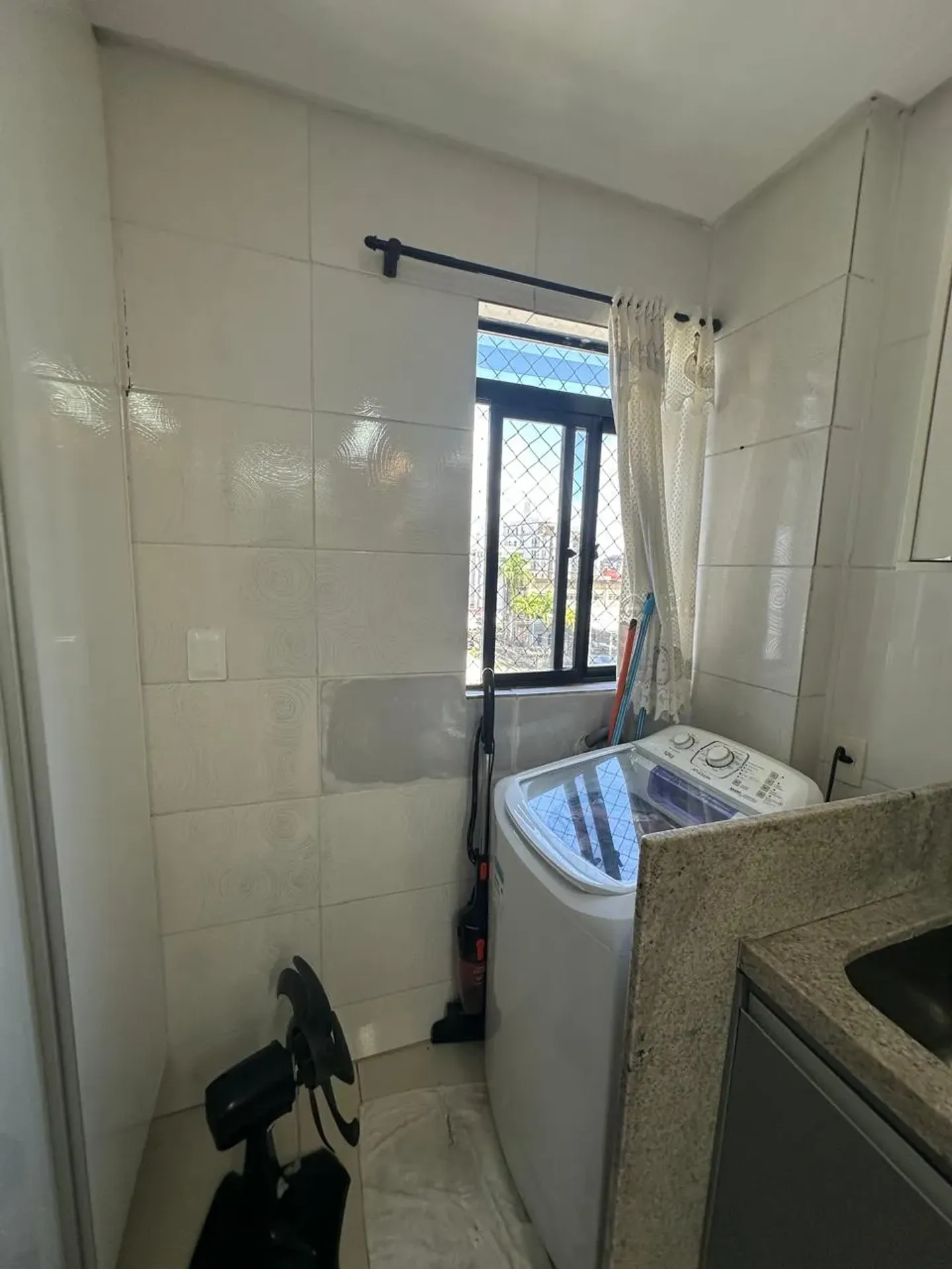 Washing machine in a 3-bedroom apartment, 110 m² — photo 26