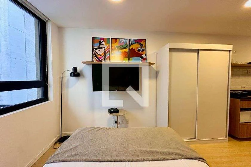 1-bedroom apartment with open-plan kitchen and 31 m² — photo 19