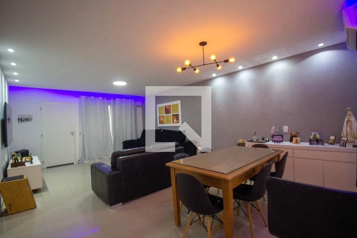 Casa mobiliada com 4 quartos e área gourmet na varanda — photo 24