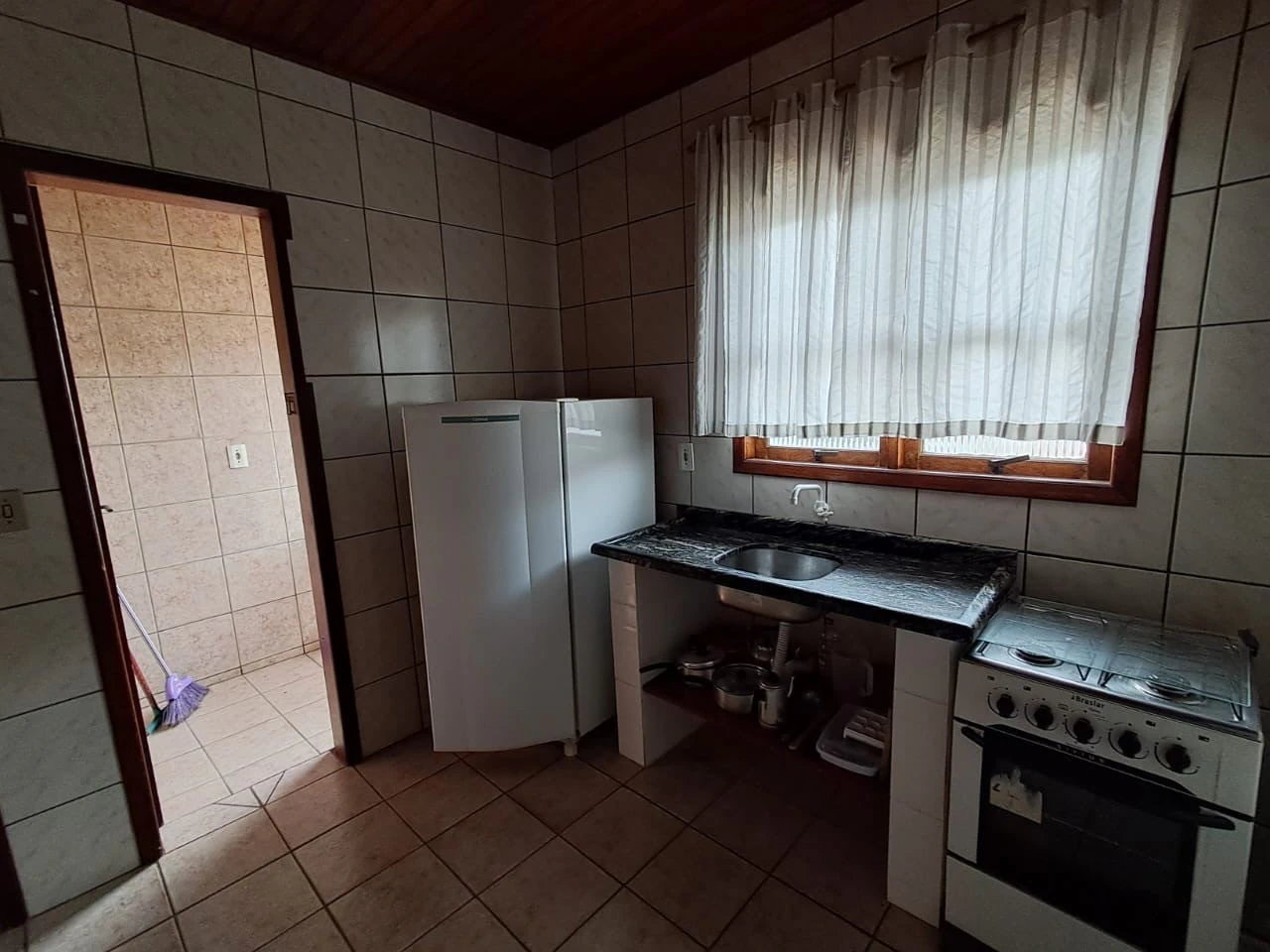 Furnished one-bedroom, 26 m² apartment in Florianópolis — photo 9
