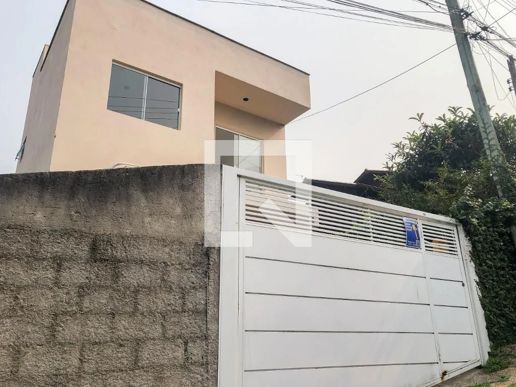 3-bedroom house with a mountain view in Florianópolis — photo 6