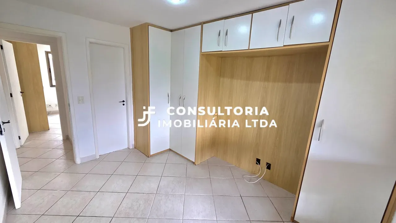 Квартира: 3 спальні, 1 з власною ванною кімнатою, 128 м² — photo 14