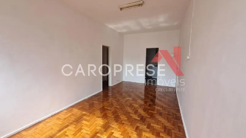 Apartment, 70 m², with wood or laminate floors — photo 13