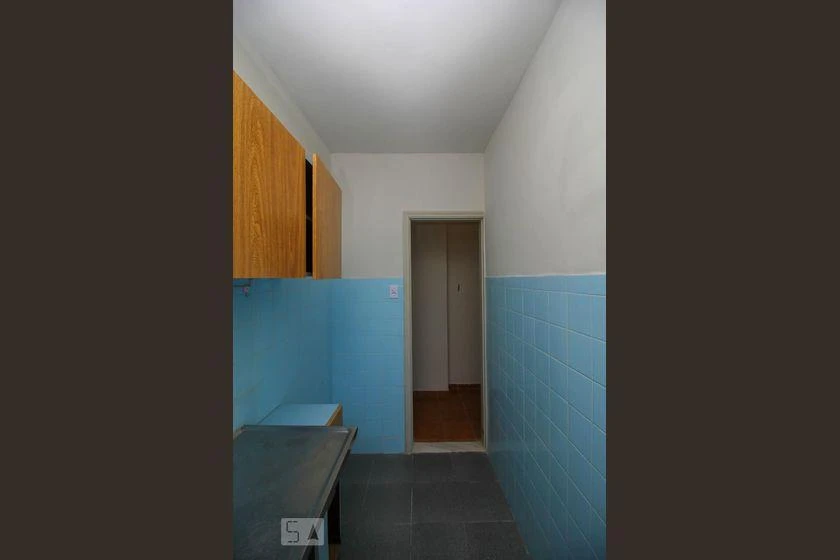 Unfurnished 2-bedroom apartment with 1 bathroom — photo 46