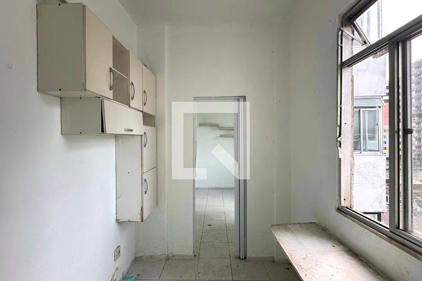 One-bedroom apartment with a water view — photo 14