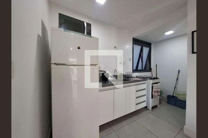 Furnished 54 m² apartment with 1 bedroom and balcony — photo 2