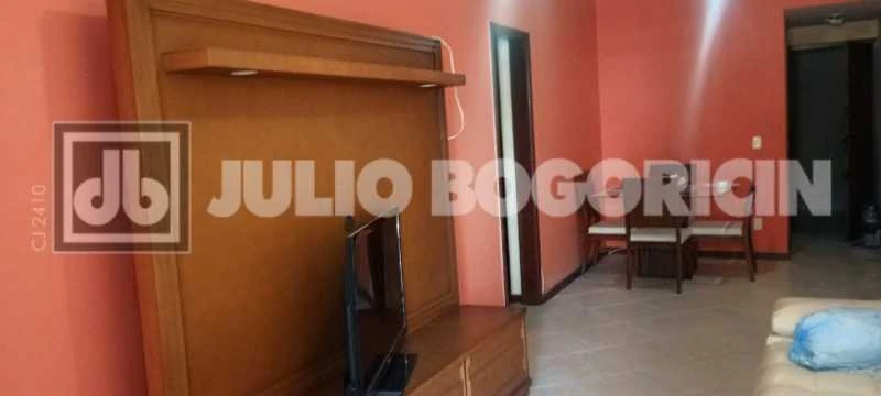 Furnished 2-bedroom apartment with glassed-in balcony — photo 22