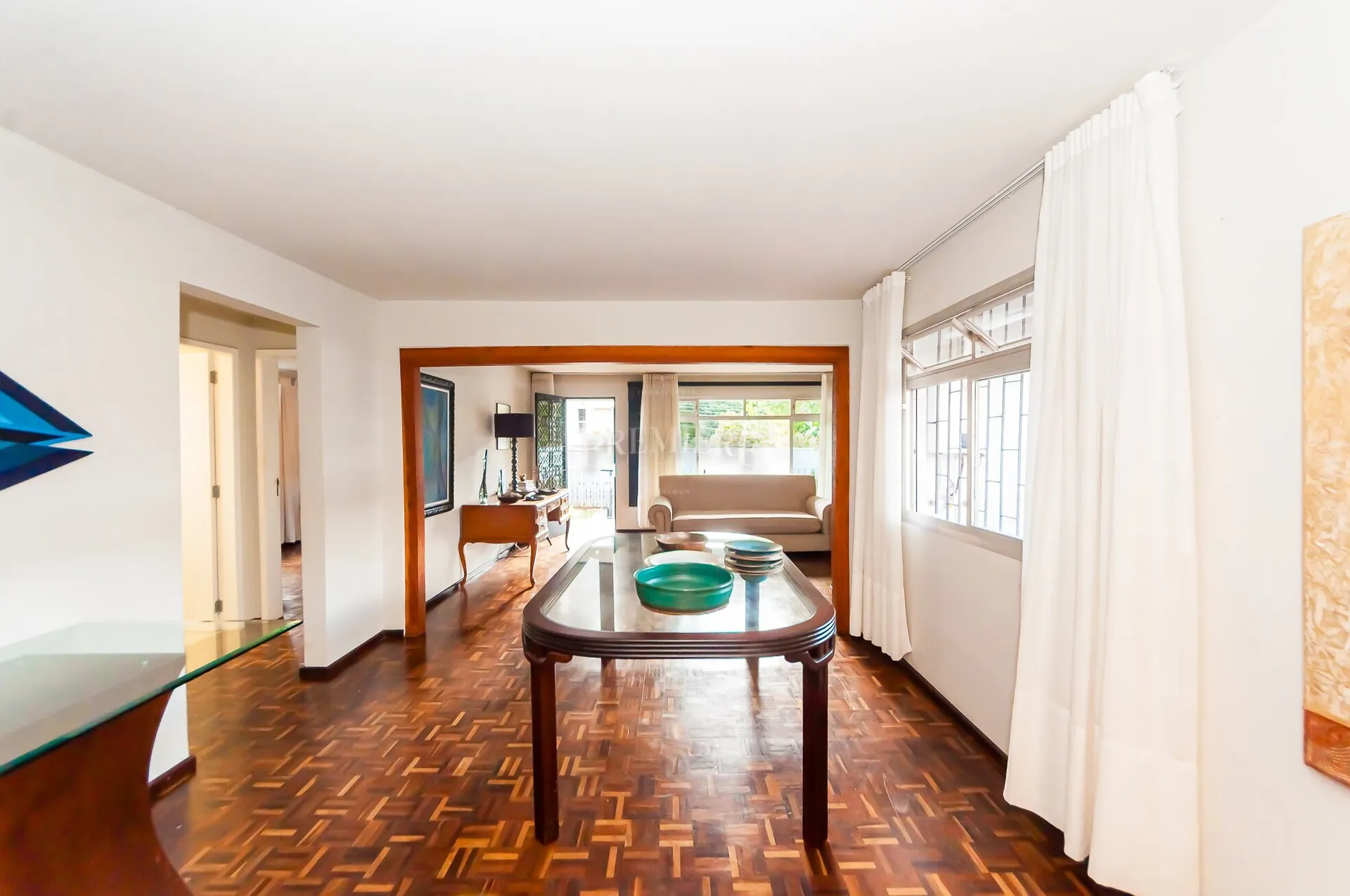 230 m² unfurnished apartment with 4 bedrooms and private garden — photo 5