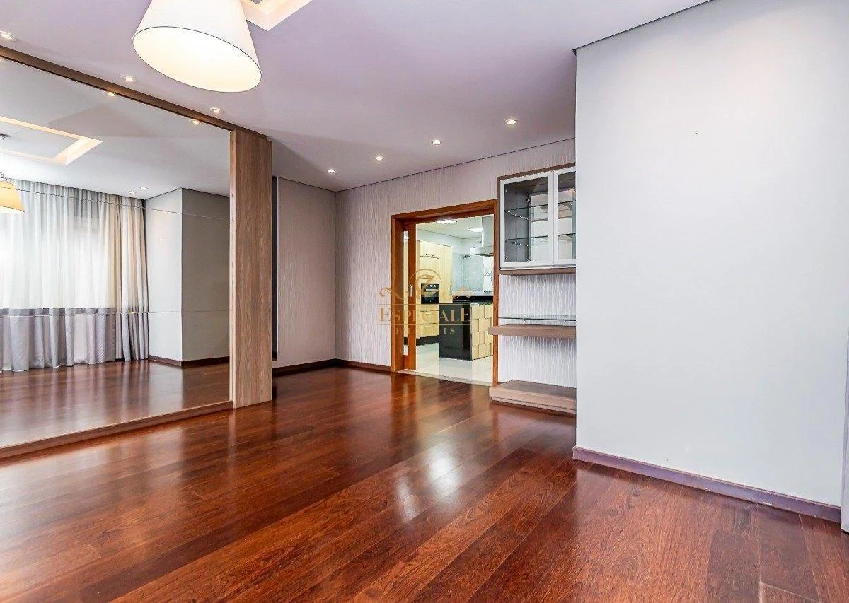 Ванна и 3 спальни: дом 295 м² — photo 24