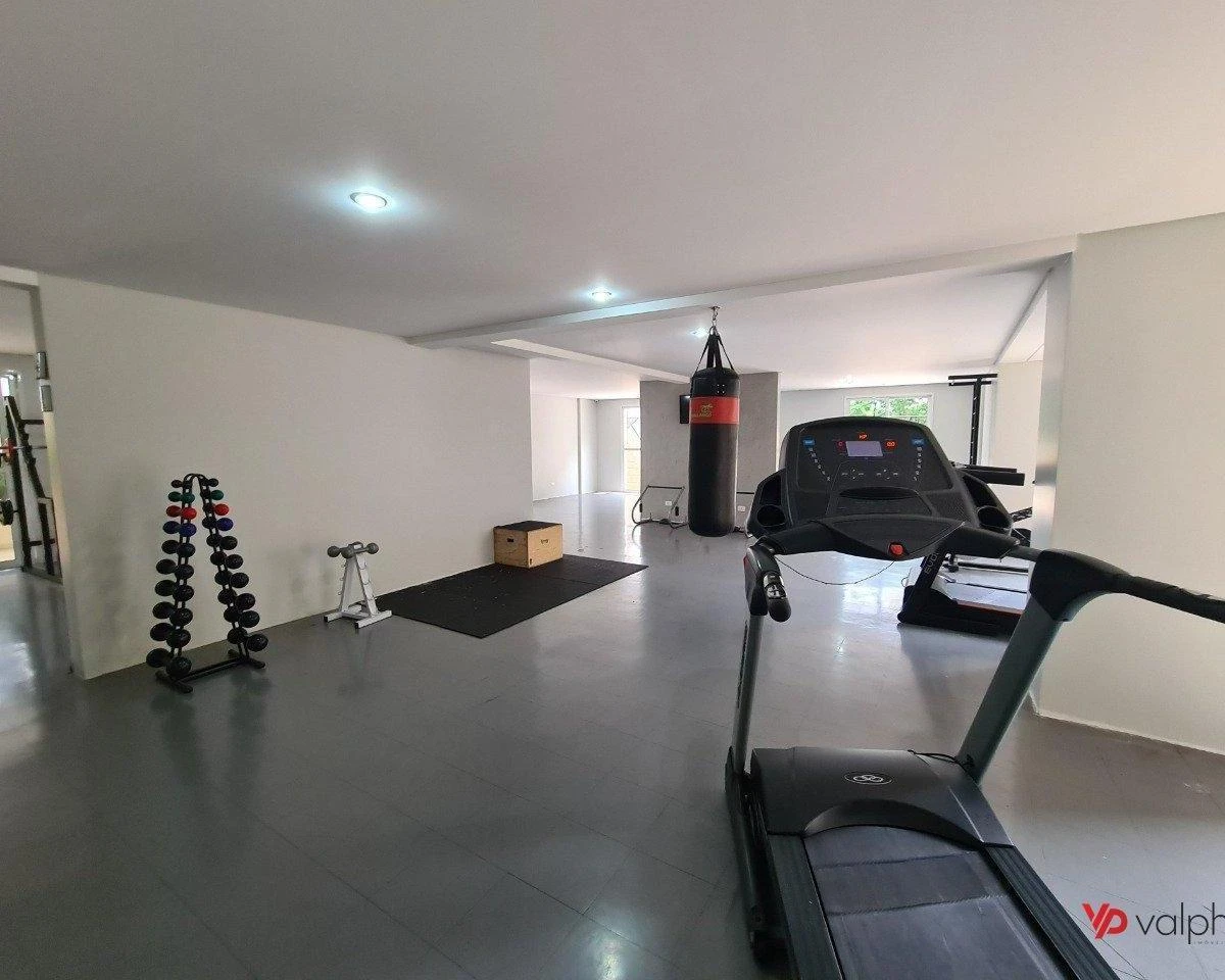 Furnished apartment, 39 m², with a grill on the balcony — photo 28
