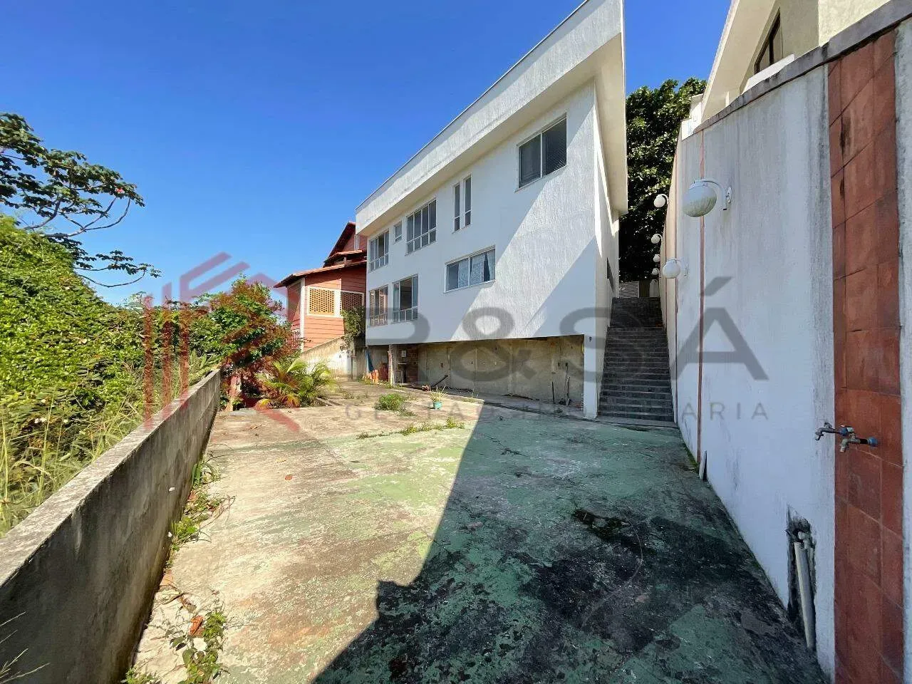 Rental house with 3 bedrooms and a separate kitchen — photo 44