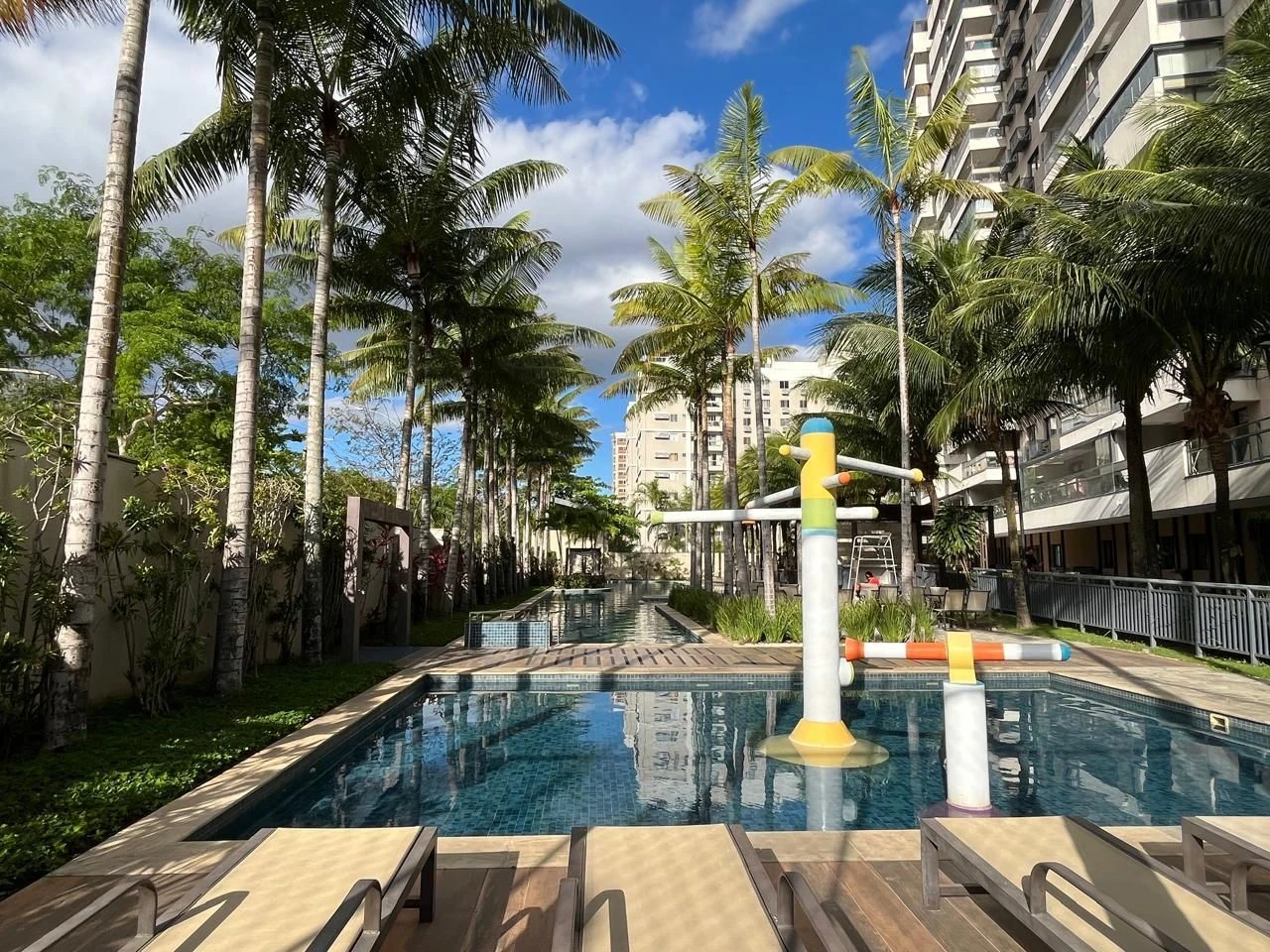 Apartamento mobiliado com 3 quartos, 2 banheiros e varanda — photo 29