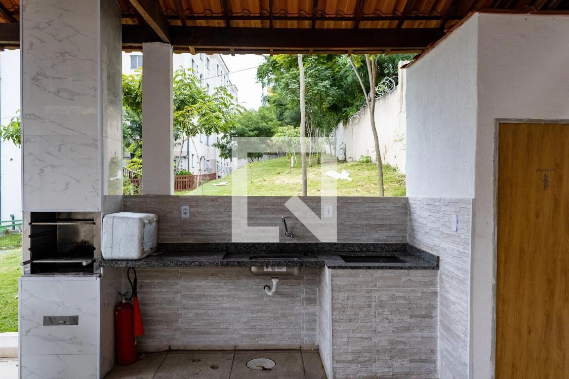 Unfurnished apartment with 2 bedrooms and 1 parking space — photo 32