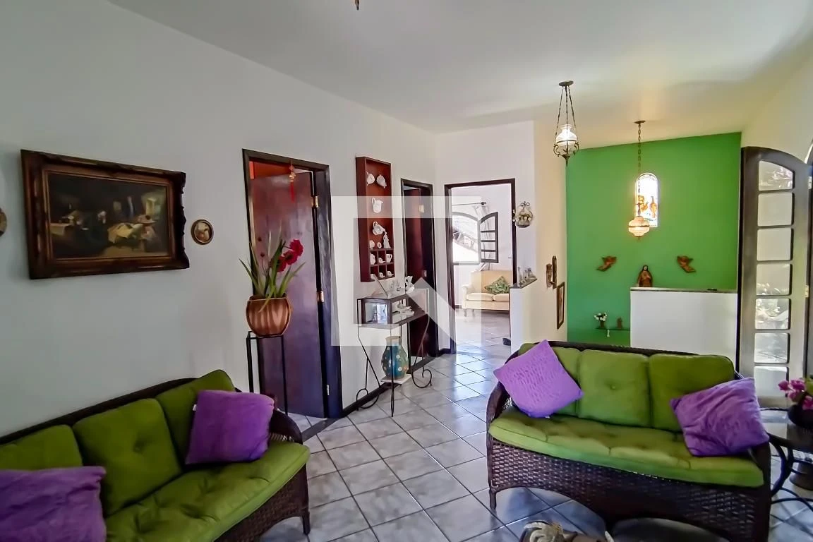 Furnished house with 4 bedrooms and private garden — photo 29