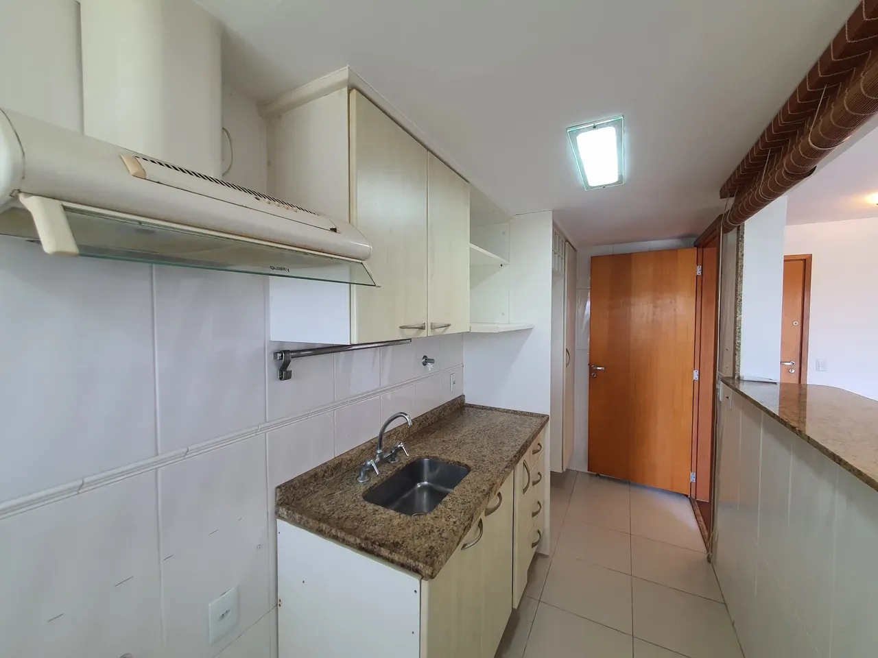 Park view in a 2-bedroom apartment, 90 m² — photo 2