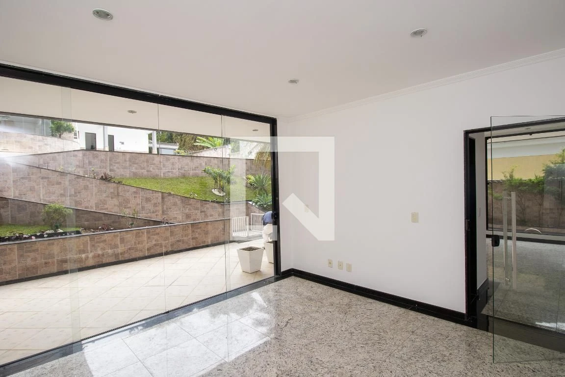 Casa com 3 suítes e quintal privativo com churrasqueira — photo 78