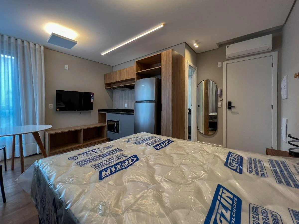 Studio mobiliado de 40 m² com cooktop compacto — photo 4