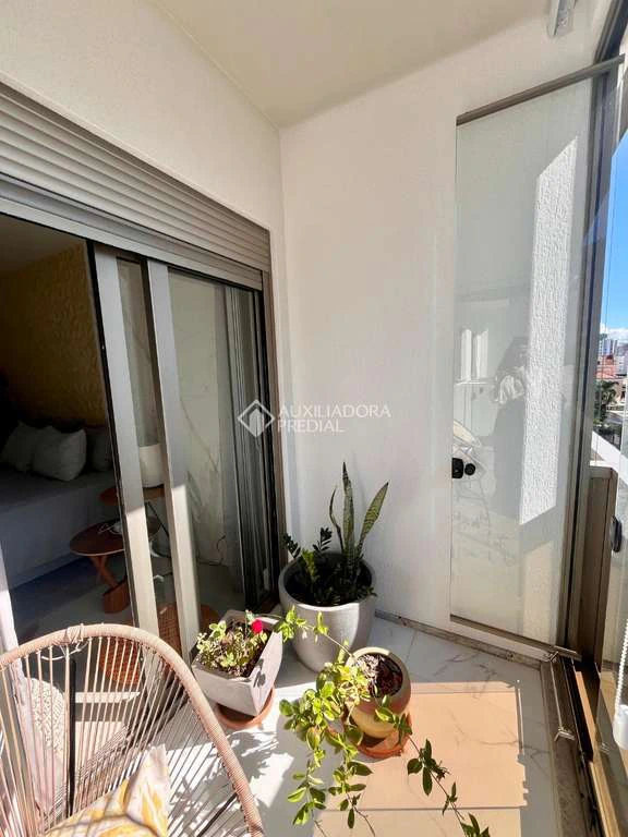 Apartamento de 1 dormitorio con balcón acristalado — photo 5