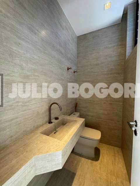 Linear penthouse with 4 bedrooms and 7 bathrooms — photo 8