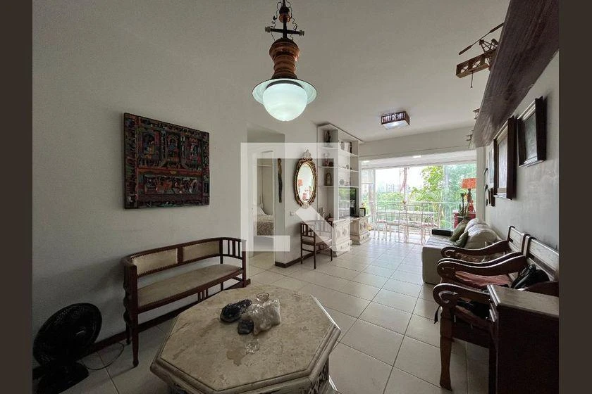 Furnished apartment, 86 m², with a glass-enclosed balcony — photo 18