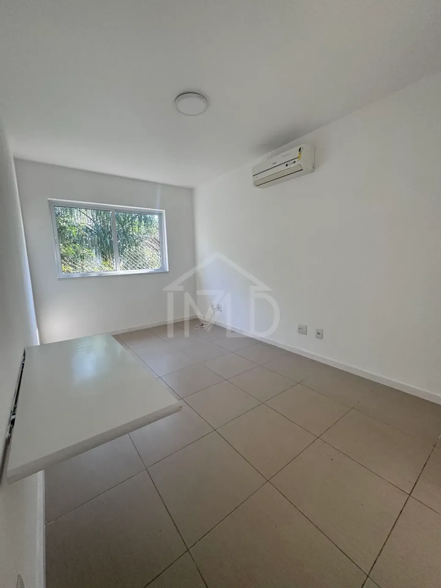 Casa com 4 suítes e 5 banheiros, 320 m² com churrasqueira — photo 2