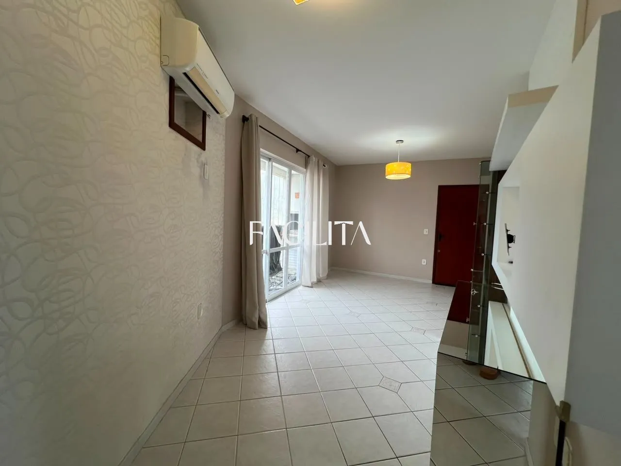 1st-floor apartment with 2 bedrooms and 1 en-suite — photo 7