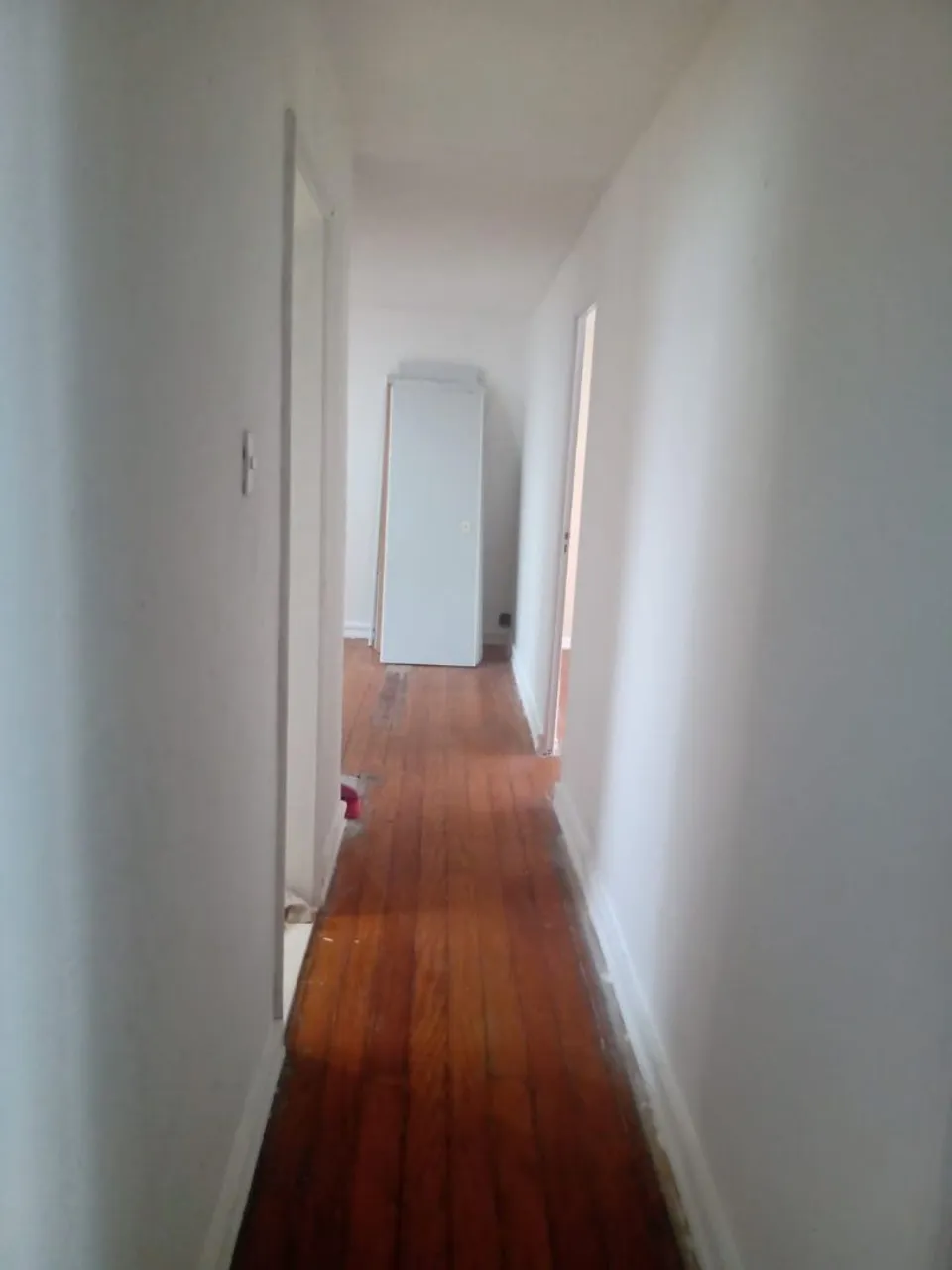 2-bedroom apartment with 1 bathroom, no parking — photo 17